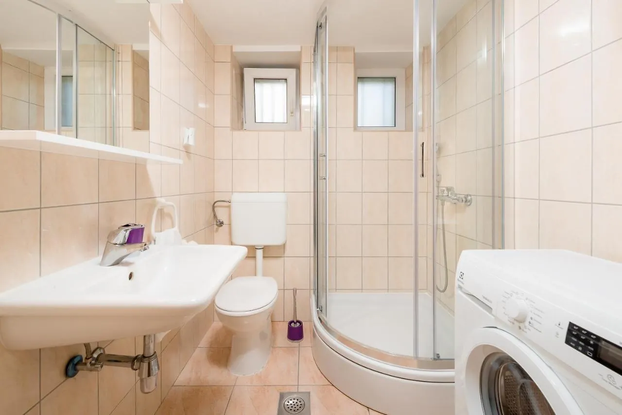 Apartments With Wifi Split - 6971 Croazia
